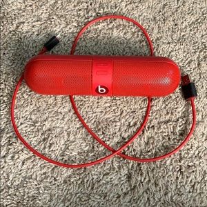 Beats Pill 2.0